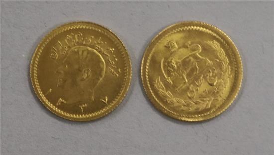 Two Iranian Quarter Pahlavi gold coins, 4.1g